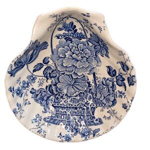 Blue Floral Chinoiserie Shell Shaped Dish Charlotte Royal Crownford Ironstone